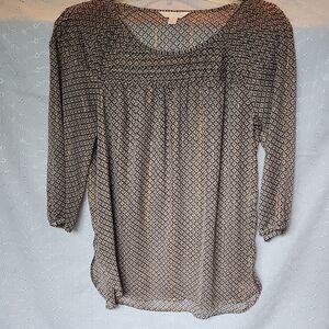 NWOT Women's Cream and brown with goldl thread accent patterned Top